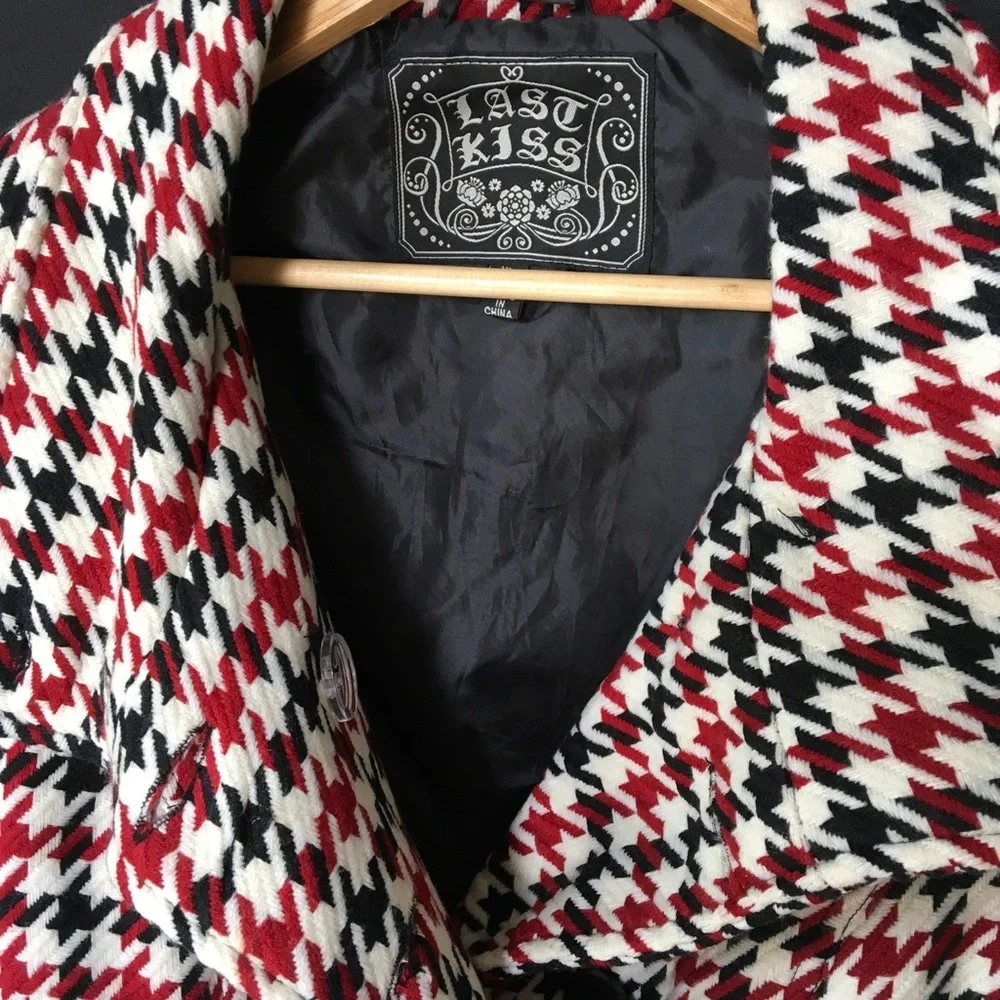 Black red white houndstooth plaid jacket, lots of great details - Picture 12 of 13